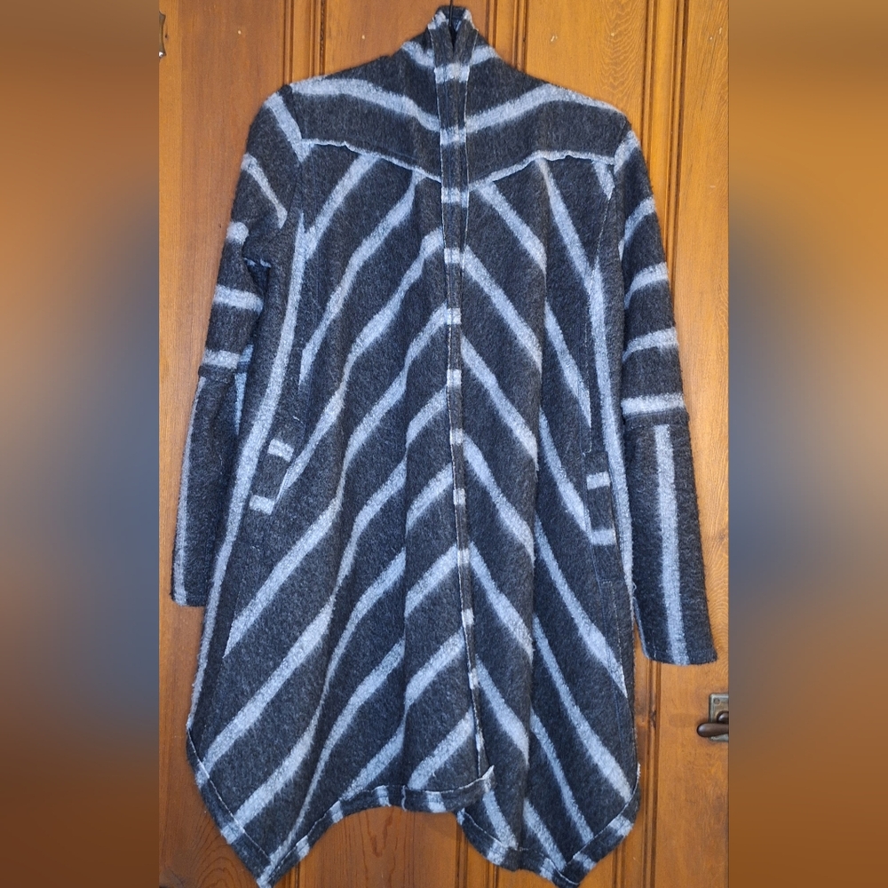 Asymetrical Open Cardigan Sweater